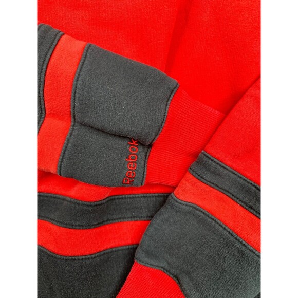 Chicago Blackhawks Reebok Face Off Hoodie Sweater Size M Red Embroidered Logo - Picture 7 of 7